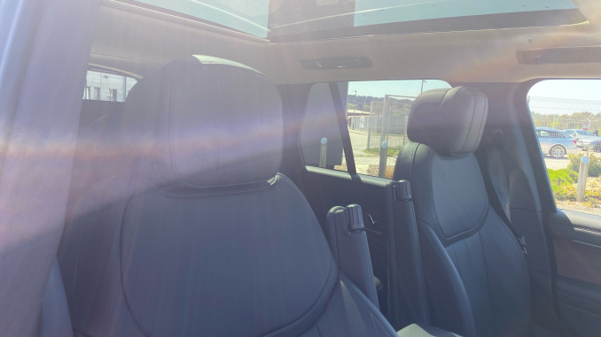 Land Rover Range Rover 3.0 P460e SE 4dr Auto Estate - Image 44